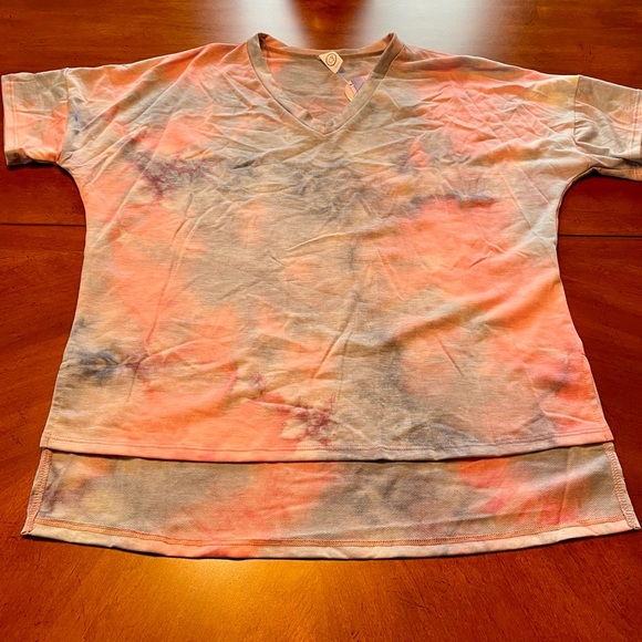 Two Piece Tie Dye Set! 🩳👚😍-LAST ONE DON’T MISS OUT!! Size S - Picture 4 of 12